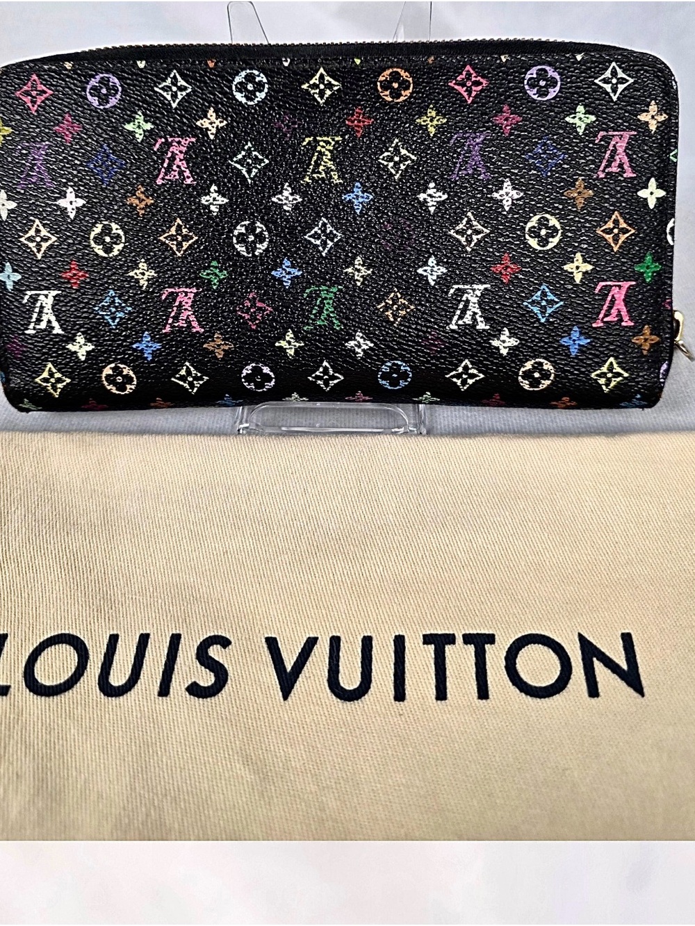 Spectacular Louis Vuitton x Takashi Murakami Monogram Multicolore Zippy Wallet